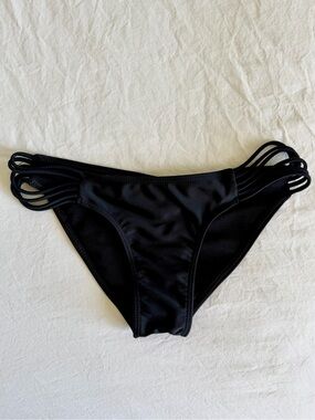 Cheeky Bikini Bottoms Black